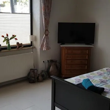 Christianes Gaestehaus Homestay *