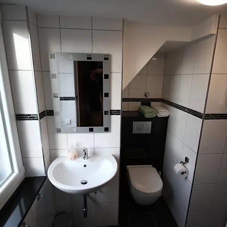 Christianes Gaestehaus * Dusseldorf